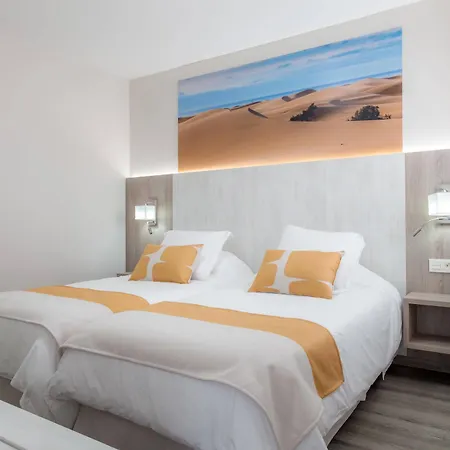 Roja Apartment *